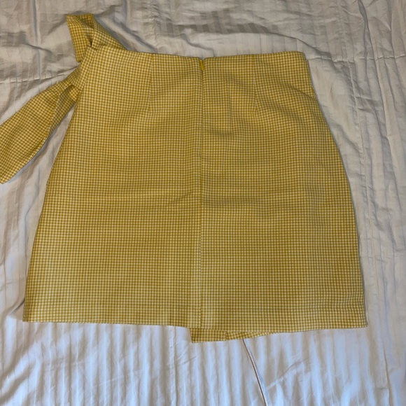 Aritzia Wilfred Wrap Skirt - Picture 2 of 4